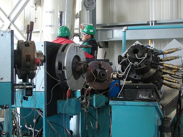 مشاريع أخرى